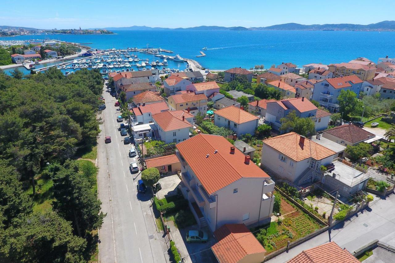 Apartments Meri-Puntamika Zadar Extérieur photo