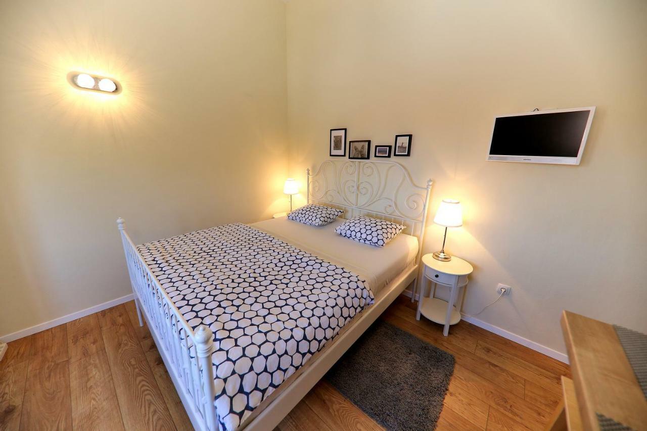 Apartments Meri-Puntamika Zadar Extérieur photo
