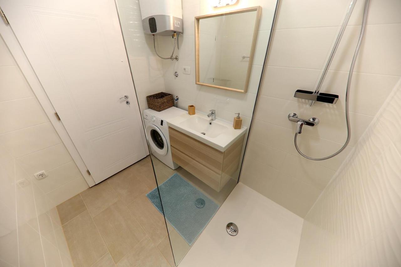 Apartments Meri-Puntamika Zadar Extérieur photo
