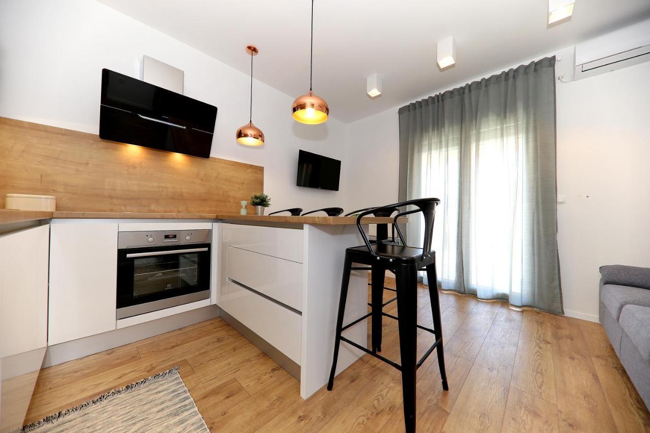 Apartments Meri-Puntamika Zadar Extérieur photo
